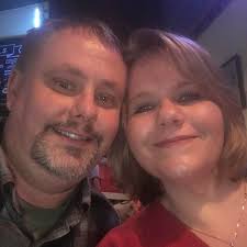 Where to find affordable cat cremation services with paw print in Elgin?