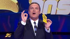 We regularly add new gif animations about whirling dervish and marge simpson. Julien Lepers Vire De Questions Pour Un Champion Selon Tele Star Midilibre Fr