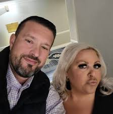 What floor mats come with the Rivian car?