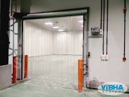 Warehouses, food service facilities, manufacturing plants and health care organisations are a few. Cold Room Pvc Strip Curtains Vibha Systems