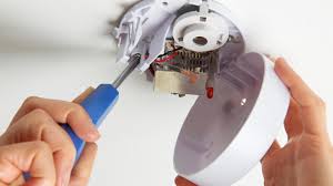 Most smoke alarms have a lifespan of eight to 10 years, and again, replace the batteries every year. Smoke Detectors Only Last 7 To 10 Years Heloise