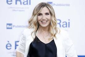 Lorella cuccarini su instagram è molto attiva. Matano Cuccarini Il Retroscena Sulla Lettera Firmata In Difesa Del Giornalista Lolnews Lolnews