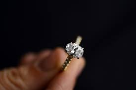 A Lost Engagement Ring A Frantic Search And A Christmas Miracle Lost Engagement Ring Engagement Rings Rings
