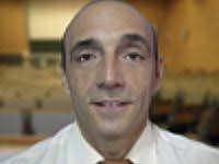 Alejandro Guevara en Alternativa. Comunidad en escena.