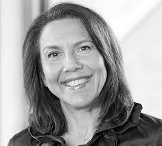 Karen Taplin's Instagram, Twitter & Facebook