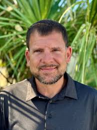 Customer Service Staff |