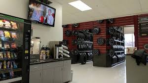 Maybe you would like to learn more about one of these? Les Schwab Tire Center 3595 E Ustick Rd Meridian Id 83646 Usa