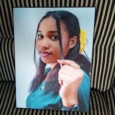 📦 DELIVERY POPOTE ULIPO! 🚀 Unataka picha mbao, canvas, picha saa, gold  frames lakini uko mbali? Hakuna shida! 🎁✨ Tunatuma bidhaa zetu kokote  Tanzania na hata nje ya nchi kwa gharama nafuu