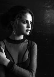 Selena S Cover For Her New Song The Heart Wants What It Wants Selena Gomez Photoshoot Selena Gomez Pictures Selena Gomez Daily