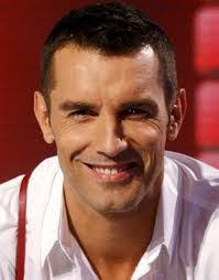 Jesus Vazquez's Instagram, Twitter & Facebook