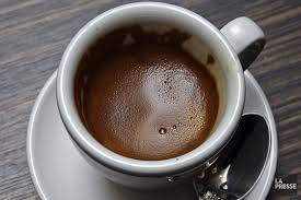 L'oesophage cervical est sectionné le plus bas possible. Boire Son Cafe Ou The Tres Chaud Peut Causer Un Cancer De L Oesophage La Presse