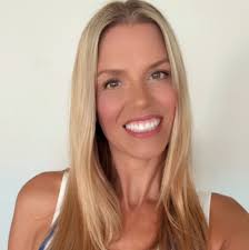 What is the confirmed date and time of the Denver Broncos/Chiefs game