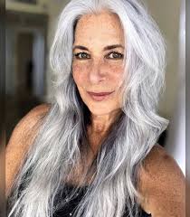 This means that you apply much less makeup to get the same color coverage, making it better for your skin and for your pocketbook. 15 Instagram Beauties With Long Gray Hair Fabulous After 40