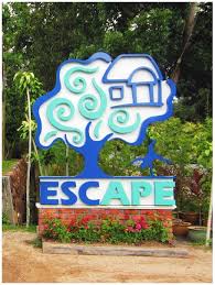 Penang escape theme park reintroduces outdoor playground that reminisce your childhood past ye challenge your stamina to a certain limit in a contemporary setting that gives you the fun and energetic feel. Escape Adventureplay Theme Park Penang