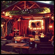 Common Grounds Baylor Waco Tx Music Venue Interior Cafe Interior Design Waco