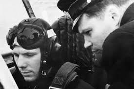 Ю́рий алексе́евич гага́рин, jurij aleksejevič gagarin russian pronunciation: Yuri Gagarin Biography Space First Flight Height Photo Cause Of Death