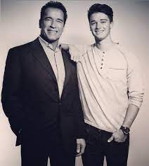 Hold The Phone Arnold Schwarzenegger S Son Is A Super Hot Model Patrick Schwarzenegger Schwarzenegger Arnold Schwarzenegger