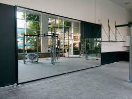 Yang jelas pemasangan kaca cermin harus proposional tingginya dengan manusia. Pasang Wall Mirror L Cermin Dinding Tempah Home Furniture Others On Carousell