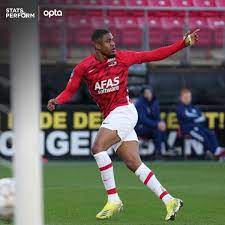 Myron boadu gaat zijn in 2020 aflopende contract bij az met één seizoen verlengen tot halverwege 2021. Optajohan On Twitter 20 Myron Boadu 20 Years 45 Days Is The Second Youngest Player With An Eredivisie Hat Trick Against Feyenoord After Marco Van Basten For Ajax In 1983 Triple Https T Co 0txujbvpf8