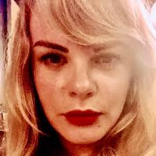 Lizzie Edmonds's Instagram, Twitter & Facebook