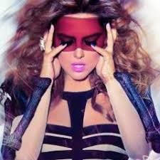 Listen to Vazgeçmem ( Murat Boz ) by Selami Yıldız in Tr playlist online  for free