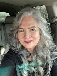 BEFORE & AFTER // Full bleach up and not a toner in sight! Just our amazing  Super Silver NO YELLOW Shampoo to get rid of that nasty brass! 💅🏻 👩🏻‍🎨  Shauna O'Reilly