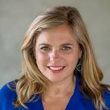 Rebecca Paris's Instagram, Twitter & Facebook