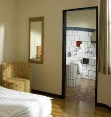 Compare Save On Cheap Hotel Deals Hotelscombined Cheap Hotel Deals Cheap Hotels Hotel