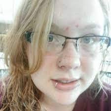 Heather Crouse's Instagram, Twitter & Facebook