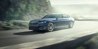 It accelerates from 0 to 100 km/h under 5.2 seconds with a top speed of 256 km/h. 2020 Alpina B7 Is The Fastest Sedan In The World
