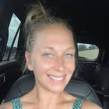 How to meet new friends for a 12-year-old homeschooled girl in Lakewood  Ranch, Florida?