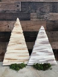 Diy Wooden Shim Tree In 2020 Christmas Tree Decorations Diy Wooden Christmas Trees Diy Wooden Christmas Tree Decorations