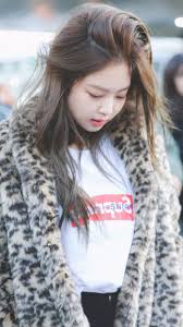 With tenor, maker of gif keyboard, add popular blackpink jennie animated gifs to your conversations. Jennie Cute Wallpapers Wallpaper Cave