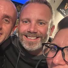 Becky Guy (@bex_guy)