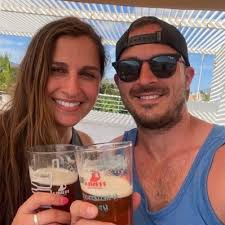 Mark Yarbrough (@yarbs26)