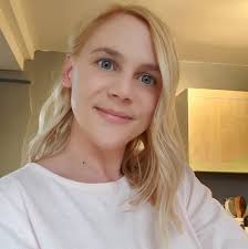 Natalie Patten- wire artist