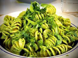 Mipiacemifabene On Instagram Pesto Di Rucola Ingredienti 150 G Circa Di Rucola Tritata 50 G Di Mandorle 30 G Di Semi Di Zuc In 2020 Green Beans Vegetables Food