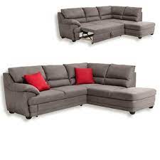 Das Ecksofa Ist Ein Gemutlicher Ruckzugsort Mit Moglicher Liegeflache Das Beigefarbene Sofa Verfugt Uber Eine L Sofa Mit Relaxfunktion Couch Mobel Sofa Kaufen