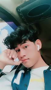 SELEBGRAM BULE GANTENG > IA BARU SAJA RESMI MENIKAH