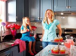 For those who love to cook, a gourmet kitchen is the dream. A Modern Coastal Kitchen Remodel On A Budget Diy