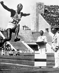 In 1936, owens arrived in berlin to compete for the united states in the summer olympics. Rare Photos Of Jesse Owens Berlin Olympics Jesse Owens Long Jump