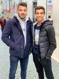 O lateral/extremo, de 21 anos, foi lançado aos 73 minutos e viu cartão vermelho direto aos 76' por alegadas palavras dirigidas aos árbitros. Rodrigo Conceicao On Twitter Big Brother