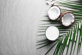 It can also ease the swelling and redness that eczema causes, and can even keep certain bacteria from growing on baby's skin. Why You Should Try A Coconut Oil Bath For Eczema