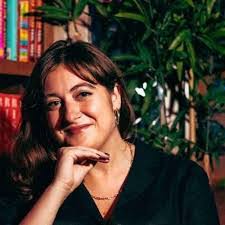 Carly Silverman's Instagram, Twitter & Facebook