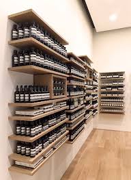 Aesop Boutique En Boutique Par Russell George Singapour Boutique De Design Design House Design Kitchen Store Design