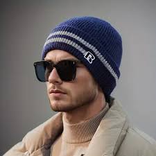 sombrero punto lana prueba viento moda