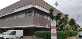 86 appartamenti a grumo appula a partire da 50.000 €. Rimossa La Vecchia Scritta Ospedale San Nicola Pellegrino Arriva La Denominazione Del Pta Trani News24city