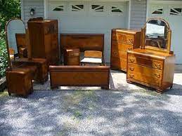 1930 S Art Deco Waterfall 8 Piece Bedroom Set Bed Vanity Cedar Chest Dresser Artdecobedroomfurn Art Deco Furniture Art Deco Bedroom Furniture Art Deco Bedroom