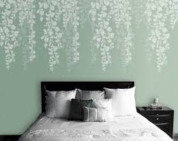 Neue Wand Schablone Designs Enthalt Eine Verschiedene Arten Von Designs Wie Allover Schablonen Marokkan Bedroom Wall Stencil Bedroom Wall Designs Bedroom Wall