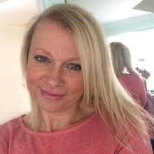 Jane Mclaughlin's Instagram, Twitter & Facebook